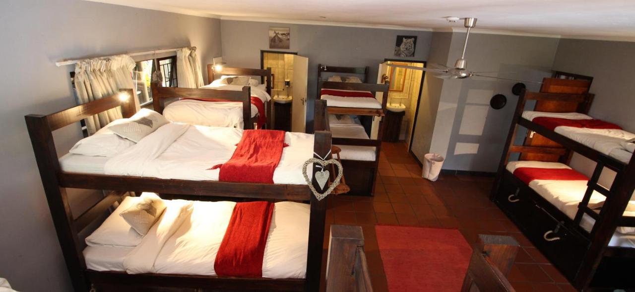 Mali Boutique Lodge & Tube 'N Axe Budget Accommodation 스톰스리비에르 외부 사진